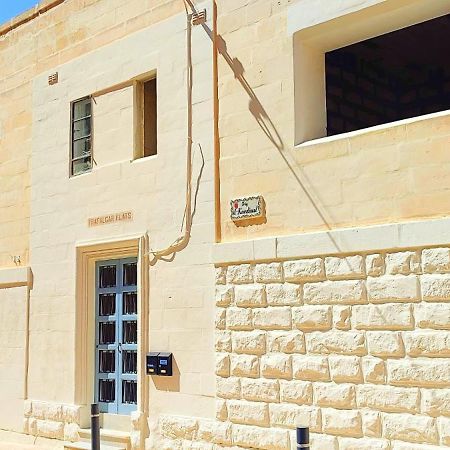 Vittoriosa' Seafront 2 Bed Highly Furnished Apartment Extérieur photo