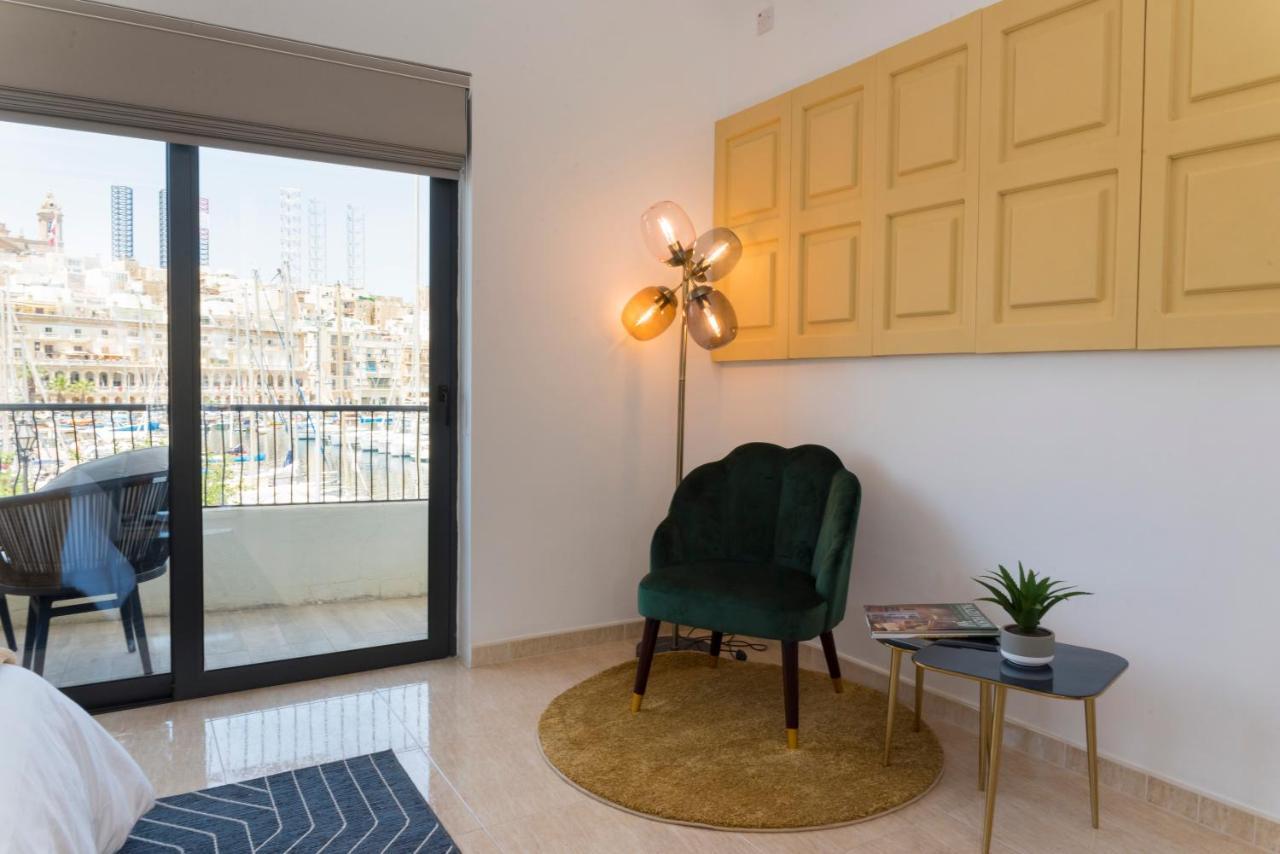 Vittoriosa' Seafront 2 Bed Highly Furnished Apartment Extérieur photo