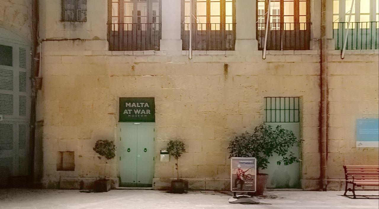 Vittoriosa' Seafront 2 Bed Highly Furnished Apartment Extérieur photo