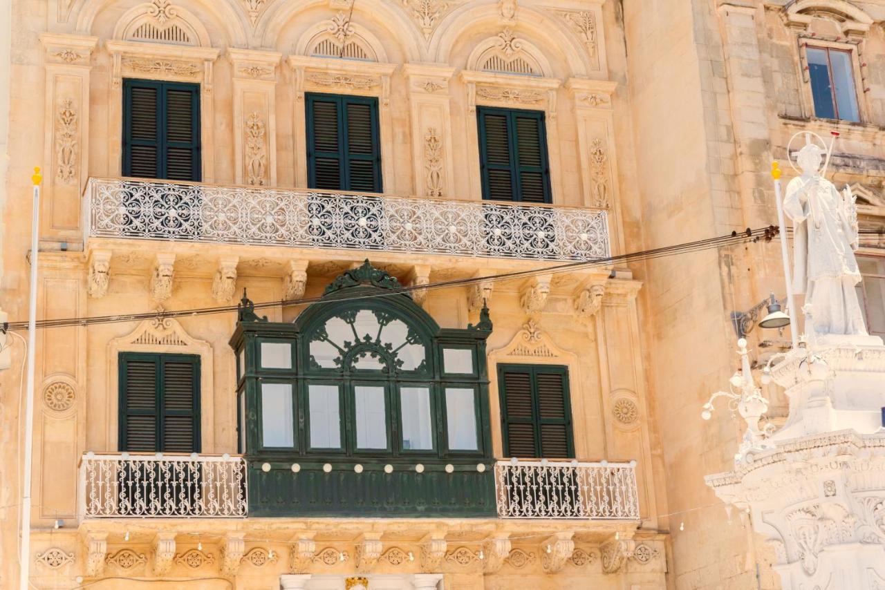 Vittoriosa' Seafront 2 Bed Highly Furnished Apartment Extérieur photo